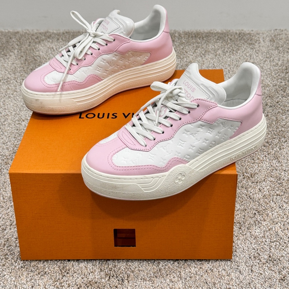 2025 Louis Vuitton Pink and White Women's Leather